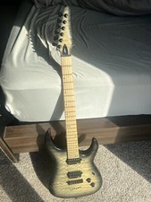 フ出品】Legator NINJA N6FP エレクトリックギター、Legatorのエレキ