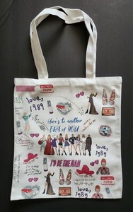 テイラースウィフト 1989ツアー オフィシャルトートバッグ What do I