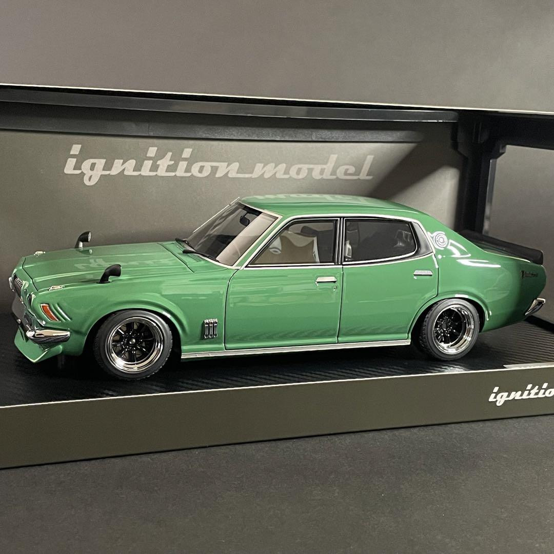 自動車 ignition model BLUEBIRD U 2000 GTX1/18 Ignition Model 1/18