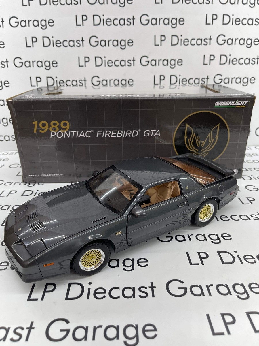 GREENLIGHT 1989 Pontiac Firebird GTA Grey w/ Tan Interior 1:18