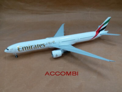 ジェミニ エミレーツ航空 ボーイング777 1/200 Amazon.com: GeminiJets
