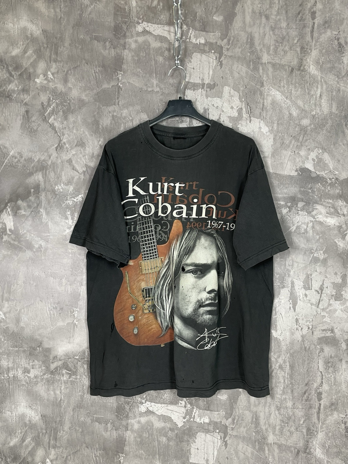 Vintage Nirvana Kurt Cobain Memorial T-Shirt 1990s Big Logo