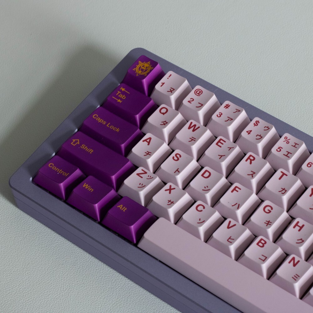 日本未発売】GMK108 カスタムキーボード 苦茶紫轴V2搭載 超希少