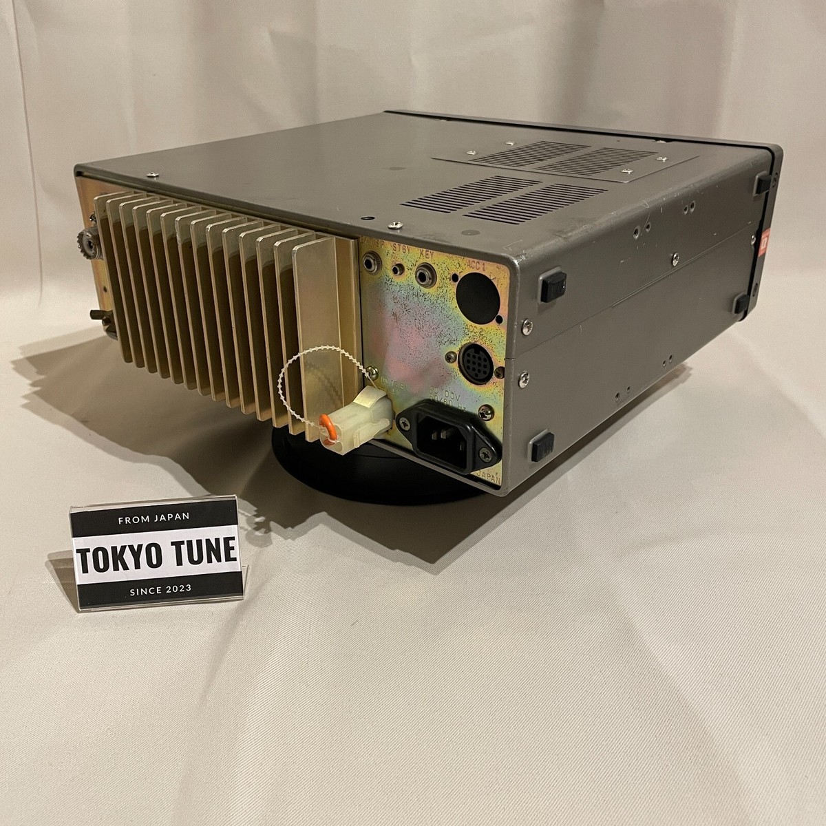 Kenwood TS-711 10W 144MHz 2m Allmode Transceiver w/Cable Used