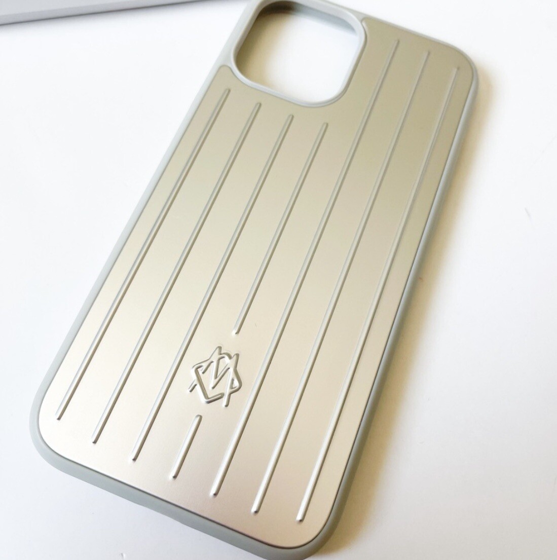 Rimowa Iphone Case Aluminum For 14 ProMAX Silver ⭐️U.S SELLER