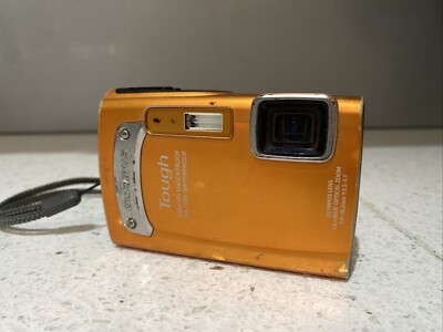 Olympus TG-310 Tough 14.0 MP 3D Digital Camera 3.6X Zoom (with