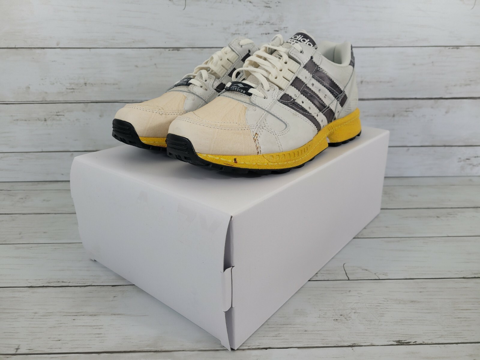 ふかけんです。② Shoes Master vol.37 2022 Spring/Summer 'Adidas ZX