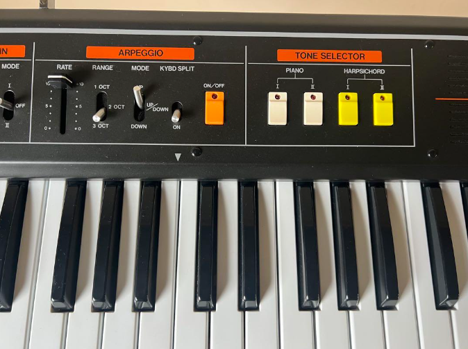 希少】Roland ローランド EP-09 電子ピアノ ビンテージ Roland EP-09