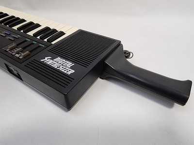 カップヌードル景品 ミニシンセ カシオC-16 NISSIN Cup Noodle C-16