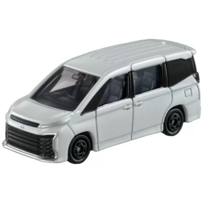 wacha トヨタ ヴォクシー 非売品VOXY ホワイト ミニカー トヨタ VOXY