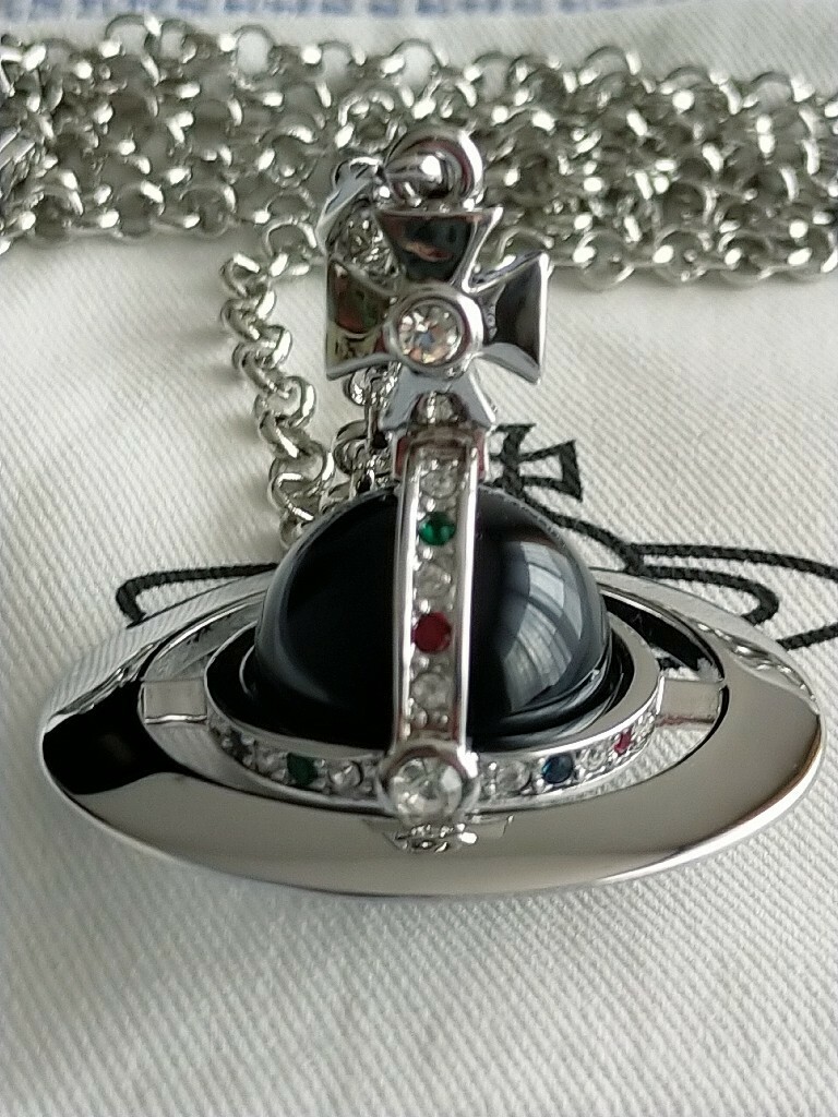 Vivienne Westwood Black Small Orb Necklace Silver Rhine stone Near