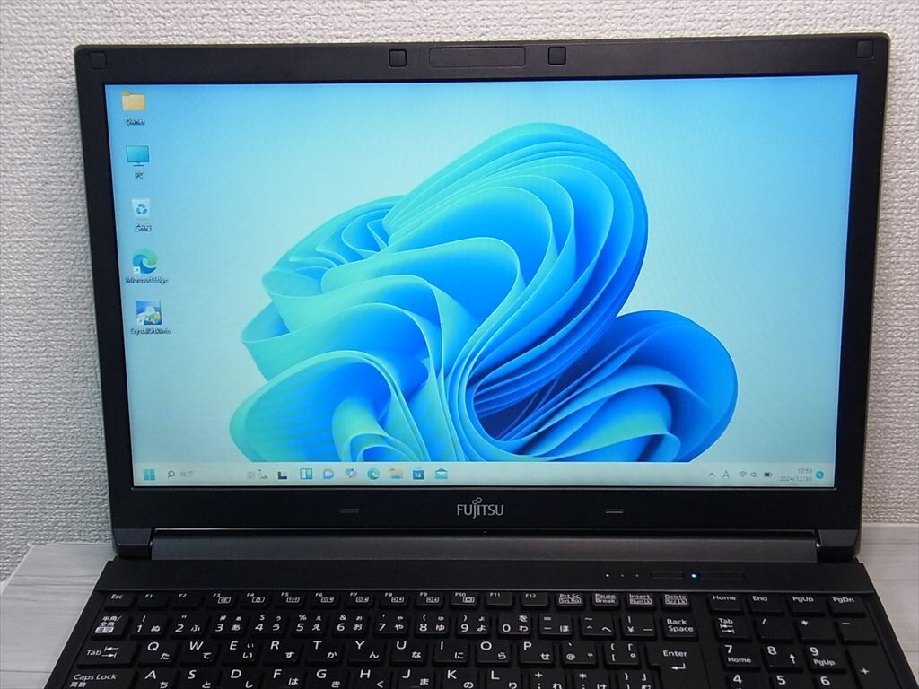 富士通lifebook A577/S i5-7300U メモリ8GB#M6638 美品】富士通