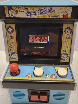 Fix It Felix Jr Mini Arcade Game Disney Wreck it Ralph Electronic