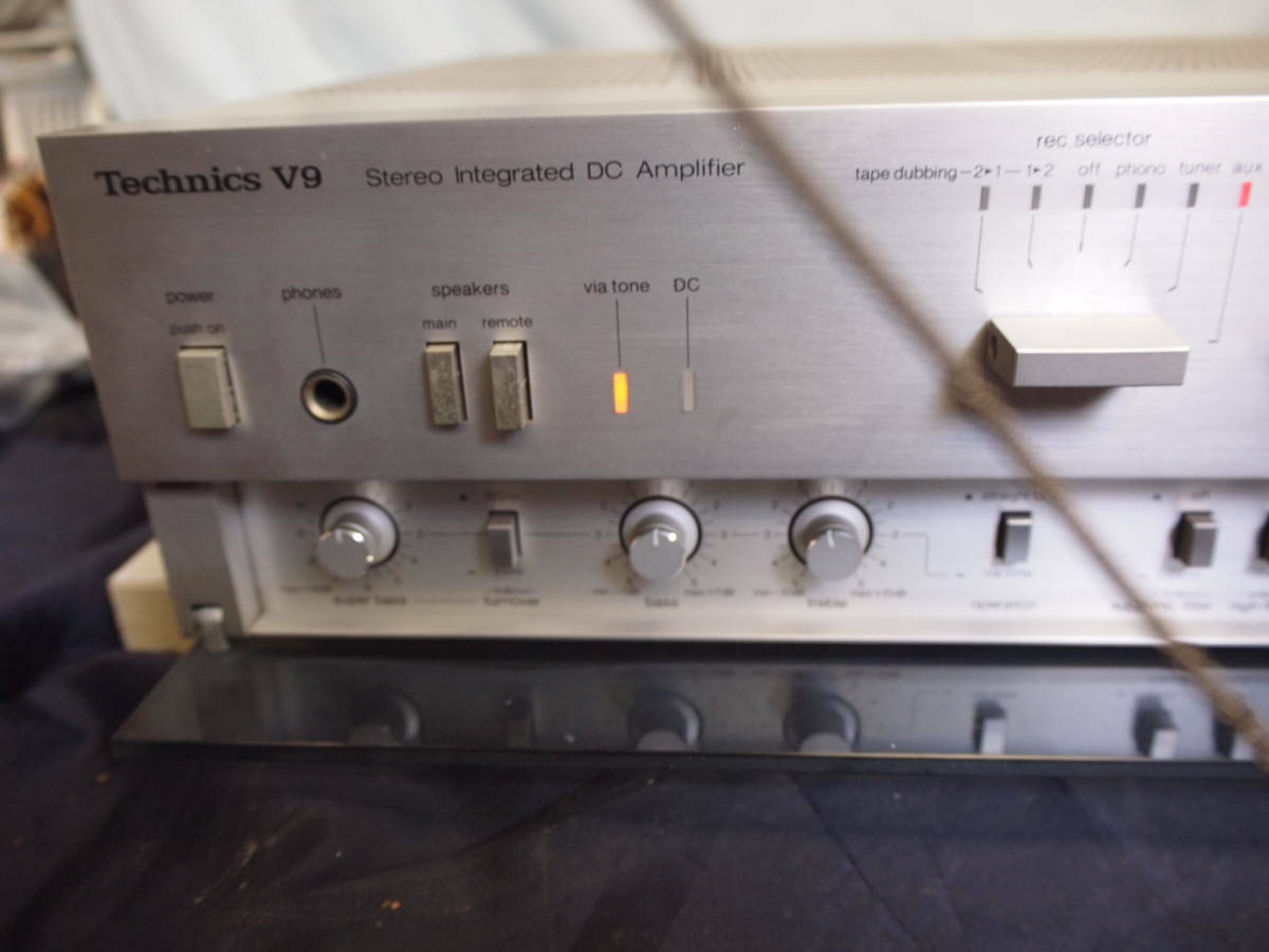 Vintage 1981 Technics SU-V9 Integrated Amplifier Still Working