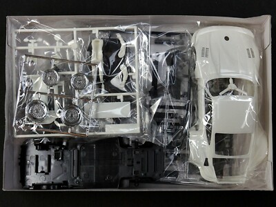 TAMIYA 1/24 Porsche 935 Turbo Martini #24001 motorized scale model