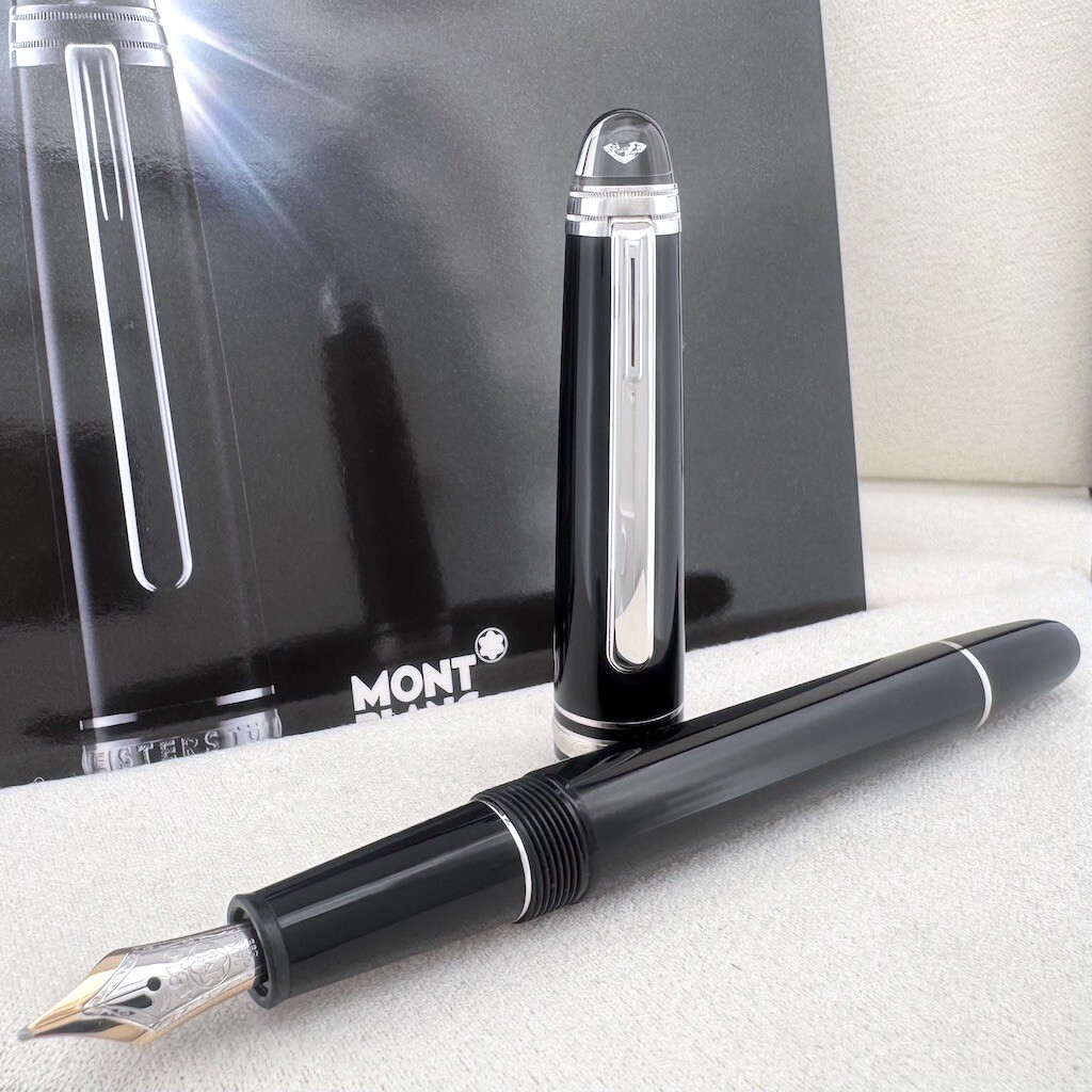 MONTBLANC - Meisterstück - Classique DIAMOND FOUNTAIN PEN - 105978