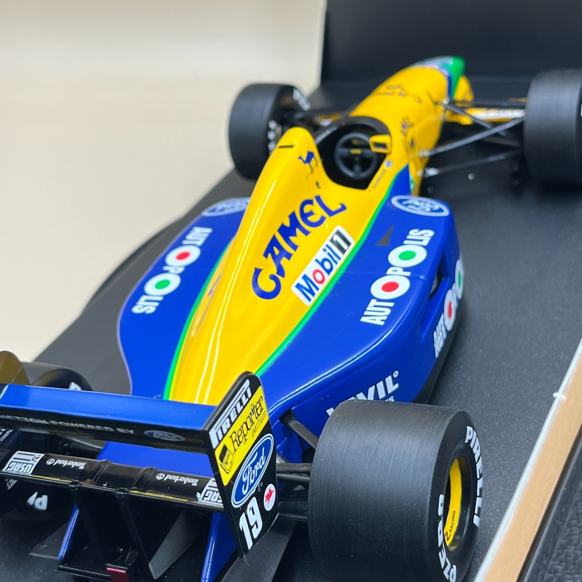 1/18 Benetton Ford B191B Early Season 1992 M.Schumacher F1