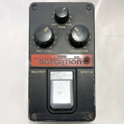 YAMAHA DI-01 Distortion 1980s Vintage Guitar Effect Pedal Made in
