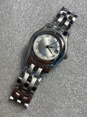グッチ GUCCI 5500L シルバー クォーツ デイト レディース 時計