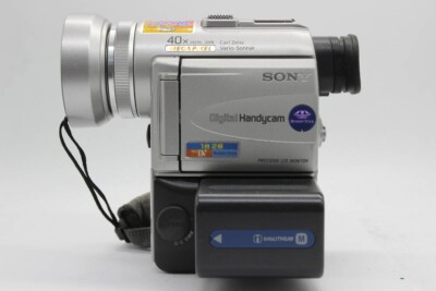 SONY DCR-PC100 Digital Camcorder Video Camera Recorder miniDV