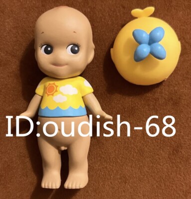 Yellow Whale Hat - Authentic Sonny Angel Summer Series Mini Figure