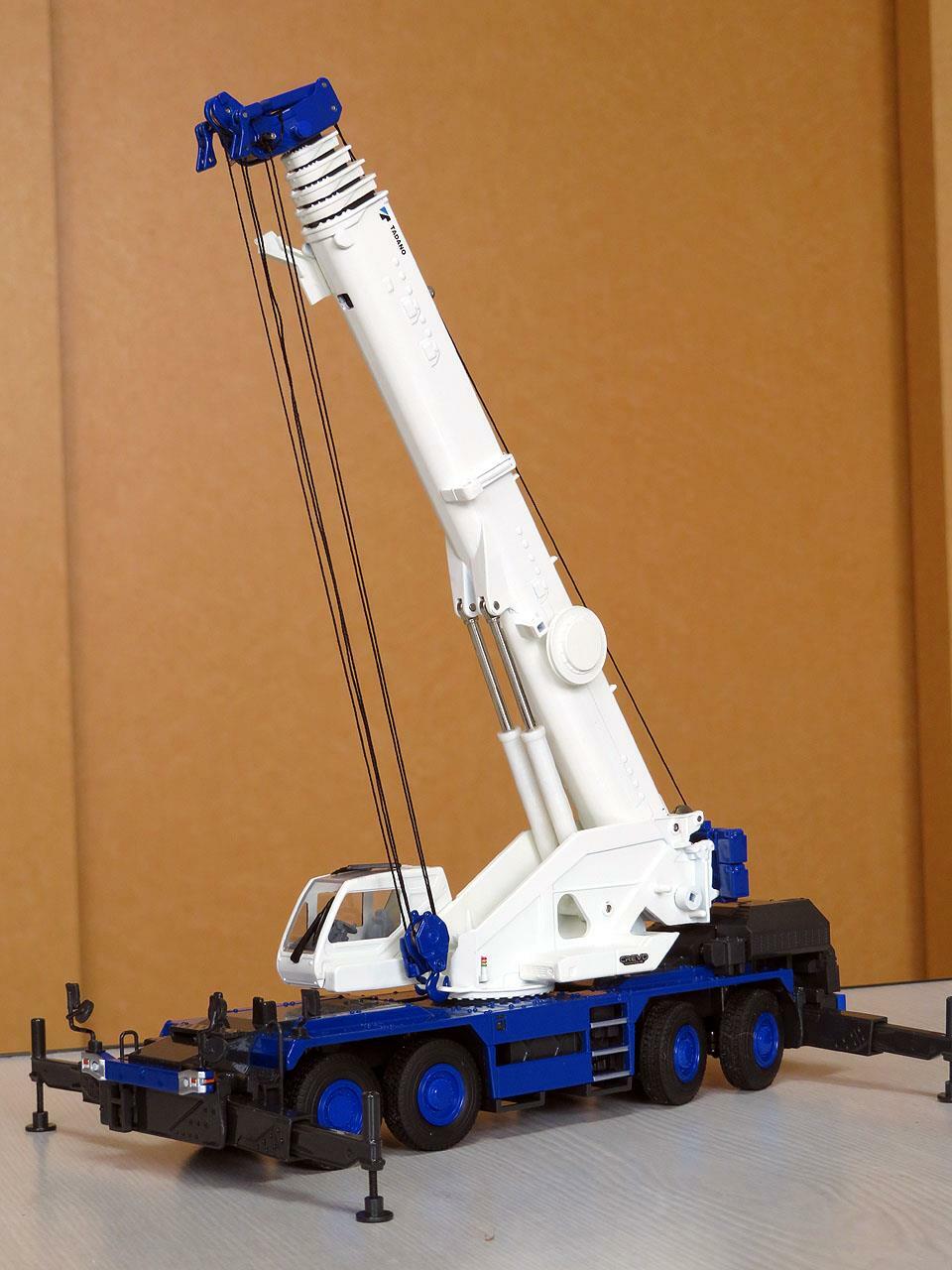 タダノ】ラフタークレーン車 GR-1000N ※未開封 ミニチュア【新品】