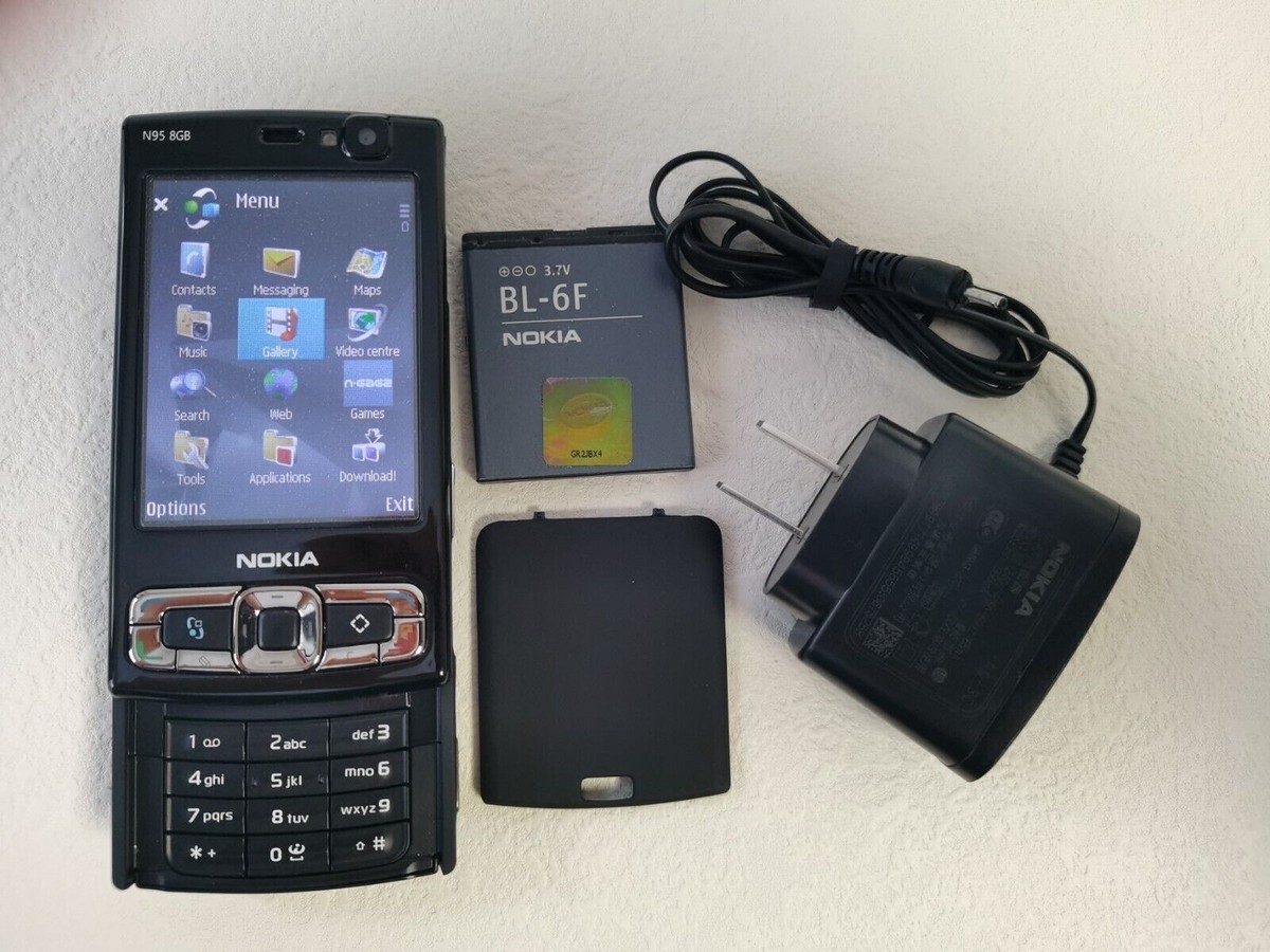 Original Unlocked NOKIA N95 8GB Mobile Phone 3G 5MP Wifi GPS 2.8