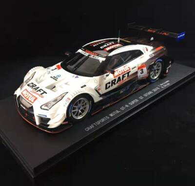 EBBRO 1/18 Nissan GTR 2018 CRAFTSPORTS MOTUL GT-R SUPER GT500