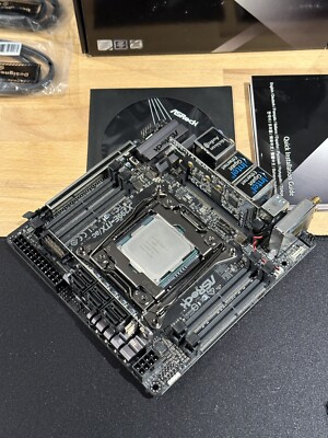 ASRock X299E-ITX/ac Motherboard LGA 2066 DDR4 Mini-ITX + i7 7820x