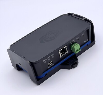 Crestron RMC3 3-Series® Room Media Controller with Bracket Mint