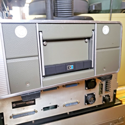 希少品 HP 334A DISTORTION ANALYZER オーディオ歪率計 希少品 HP 334A