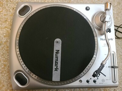 Numark TT-USB ターンテーブル シルバー Numark TT-USB ターンテーブル