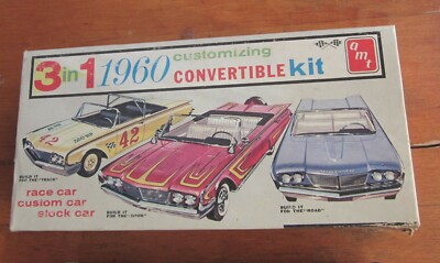 AMT 1960 Lincoln Continental Convertible Kit Annual 3-in-1 Built