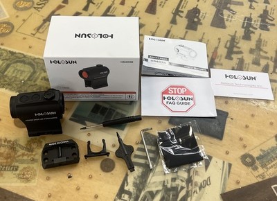 Holosun HS403B Red Dot Sight 2 MOA with Mount – Excellent