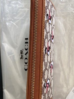 NWT COACH PENGUIN SIGNATURE JACQUARD/LEATHER ACCORDION ZIP WALLET