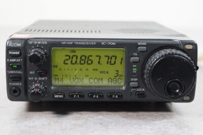 ICOM IC-706 動作品 RigPix Database - Icom - IC-706