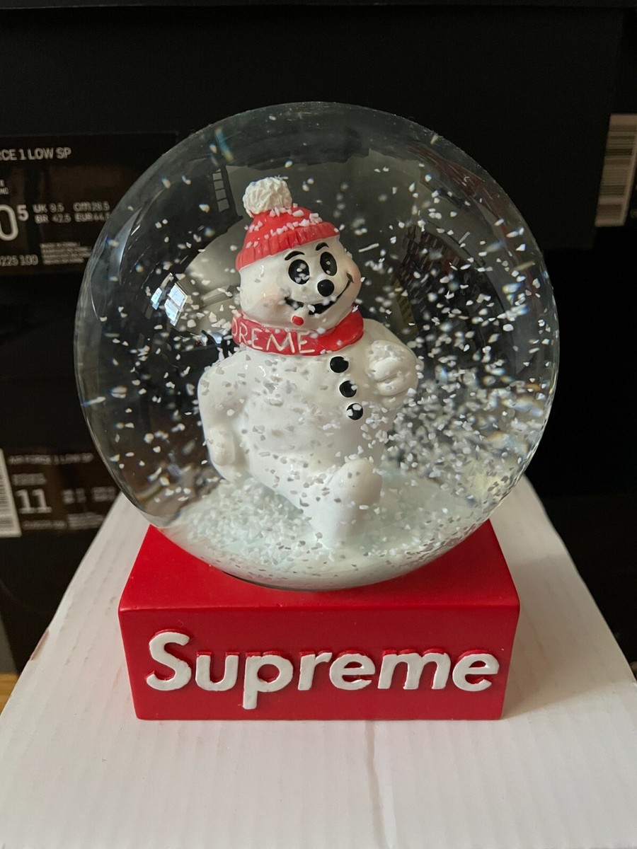 Supreme Snowman Snowglobe Cigarette BRAND NEW Red White Fall