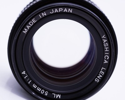 希少銘玉 Yashica ML 50mm f/1.4 メタルフード付 希少銘玉 Yashica ML