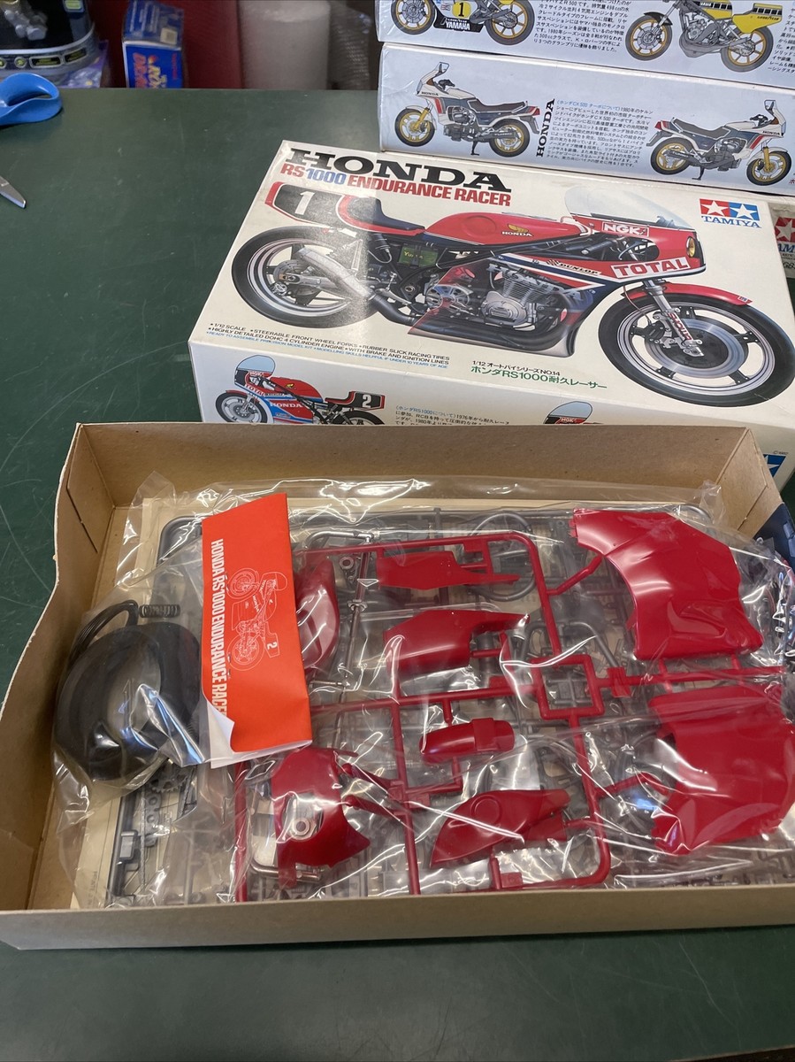 TAMIYA プラモデル HONDA RS1000 & YZR500 TAMIYA プラモデル HONDA