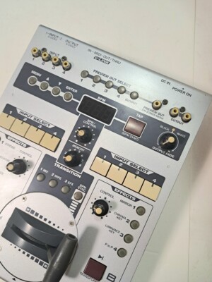 USED】EDIROL V-4 ビデオミキサー Roland Edirol V-4 4 Channel Video