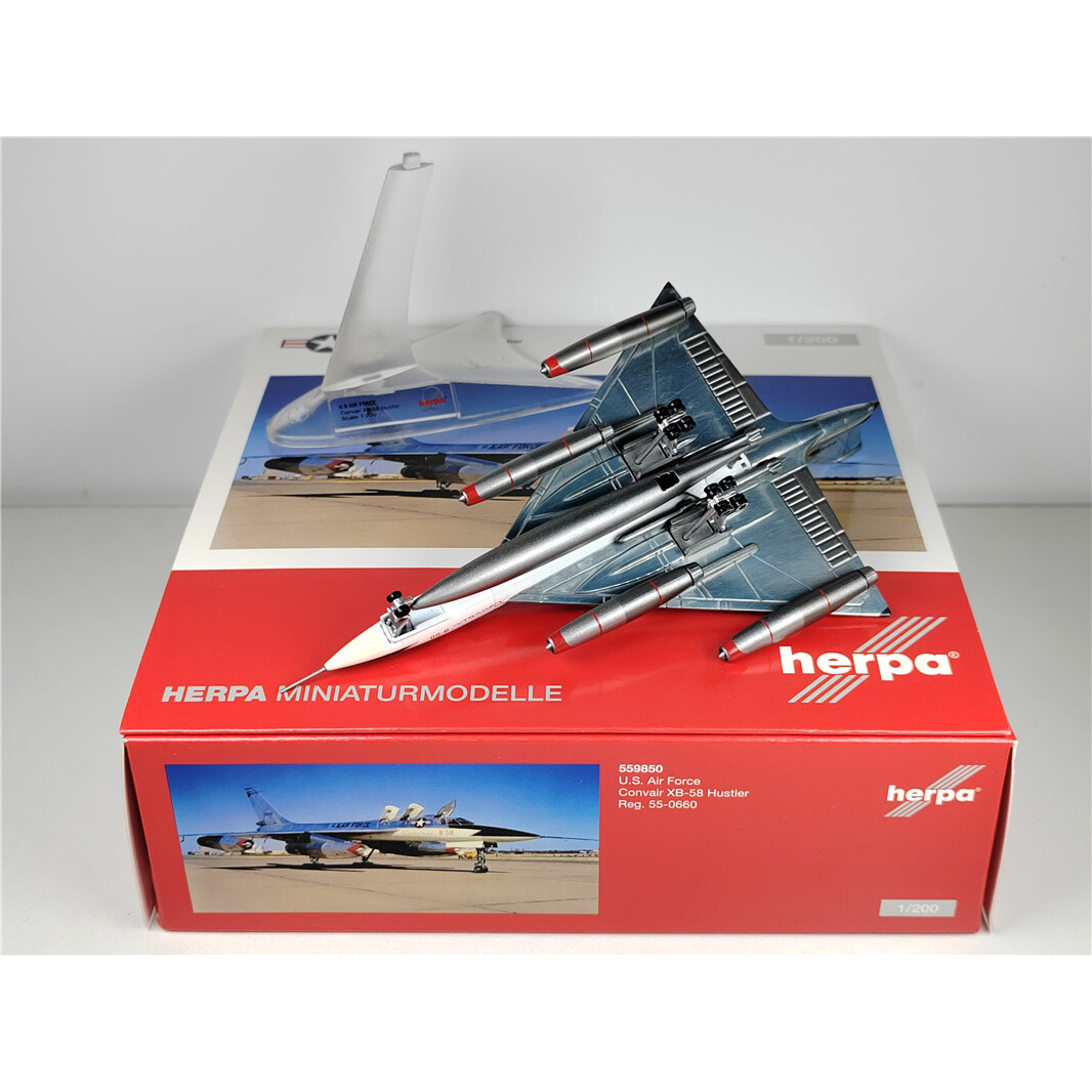 航空機・ヘリコプター HERPA 1/200 Convair XB-58 Hustler 航空機