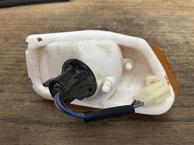 90-93 Kawasaki Zx600d Ninja Left Front Turn Signal Light 110275
