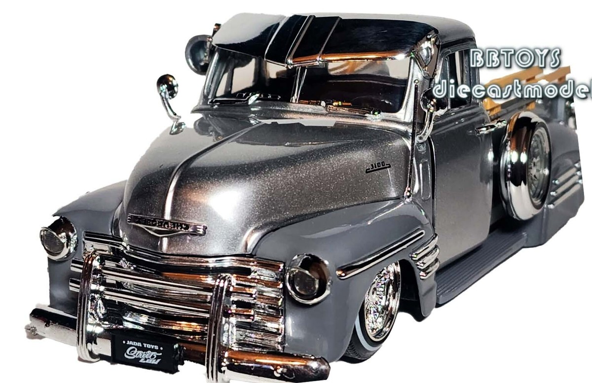 jadatoys 1951 シェビー ピックアップ ローライダー ミニカー s-l400.jpg