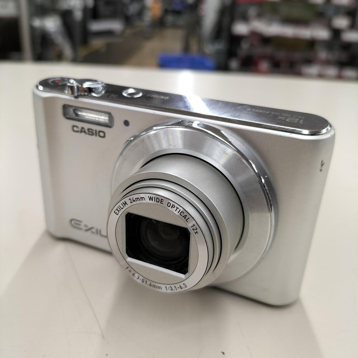 CASIO EXILIM EX-ZS180 シルバー 【公式通販】 カシオCASIO EXILIM EX
