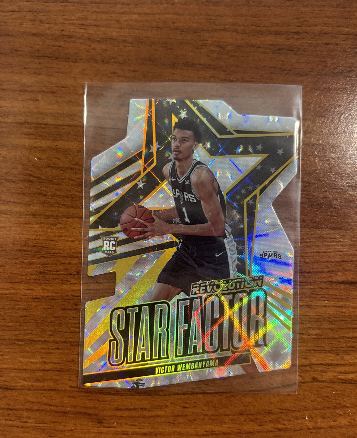 Victor Wembanyama Star Factor Die-Cut RC