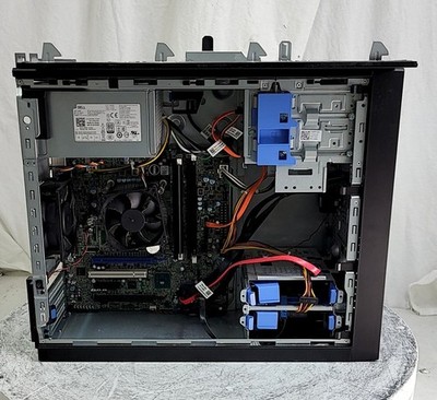 Dell D13M Precision Tower 3620 Server E3-1240 V5 8GB 500GB SEE