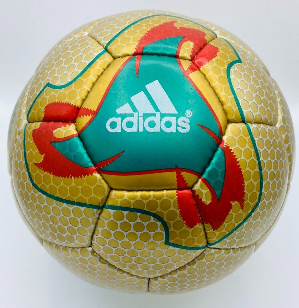 フィーバーノヴァ サッカー 2002年 日韓ワールドカップ ボール 公式球
