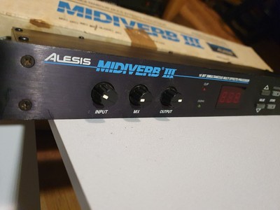 美品 マルチエフェクター アレシス MIDIVERB 3 III プロセッサー