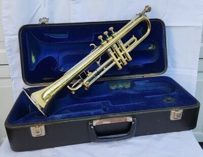 マ*ク様 ヒュッテル/トランペット/ケース付/HUTTEL/ヴィンテージ/年代