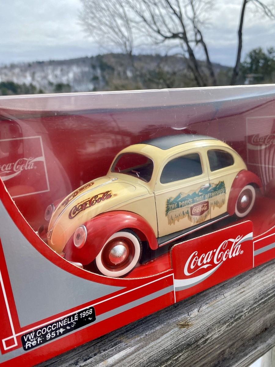 1996 Solido COCA-COLA Off White/Red 1958 VW Beetle Coccinelle 1:17